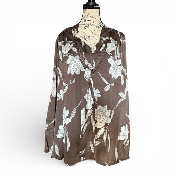 Lane Bryant Brown Floral Blouse - Picture 4 of 10